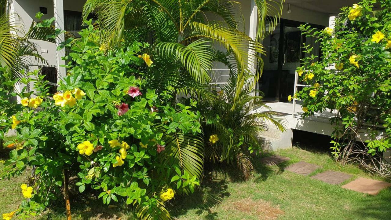 Coconutspalm Resort Maret Экстерьер фото