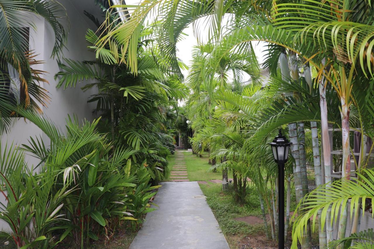 Coconutspalm Resort Maret Экстерьер фото